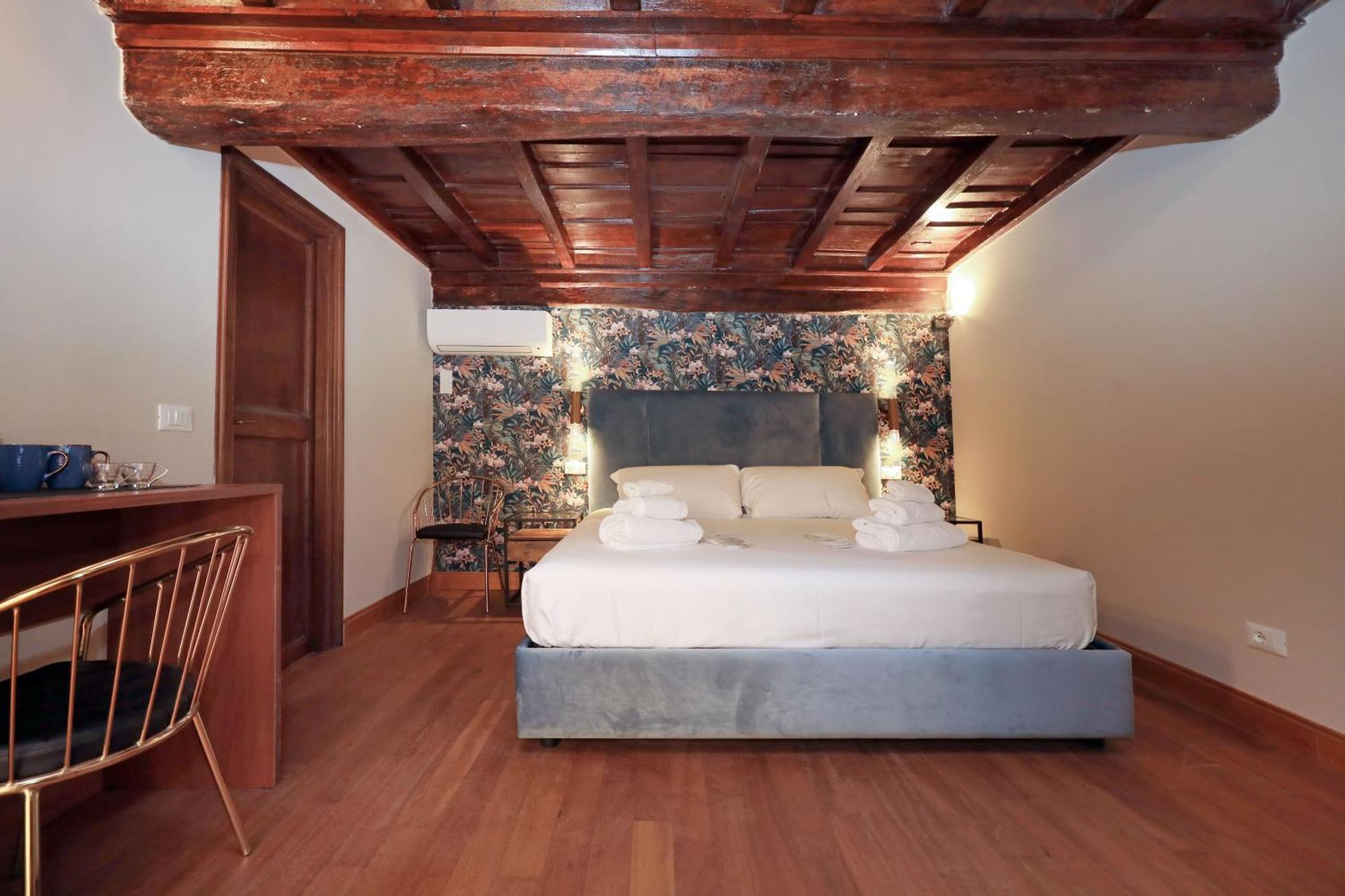 Golden Pantheon Rooms Рим Екстер'єр фото