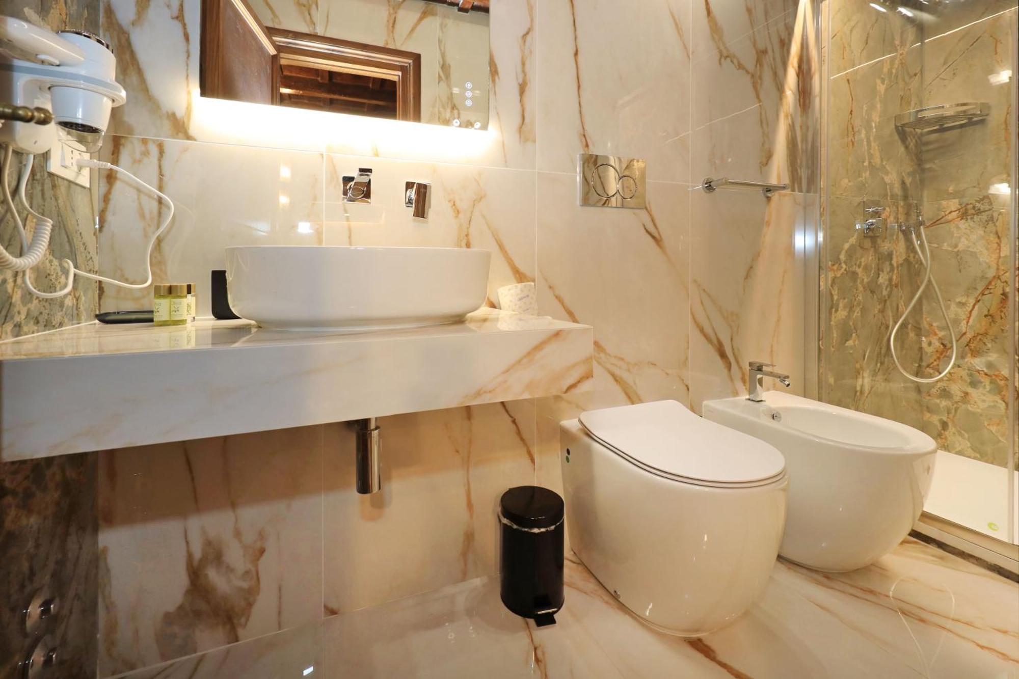 Golden Pantheon Rooms Рим Екстер'єр фото
