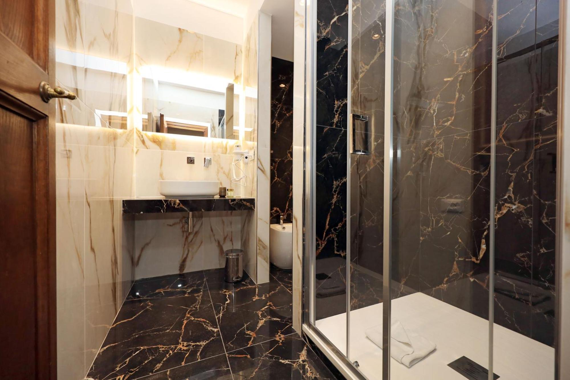 Golden Pantheon Rooms Рим Екстер'єр фото