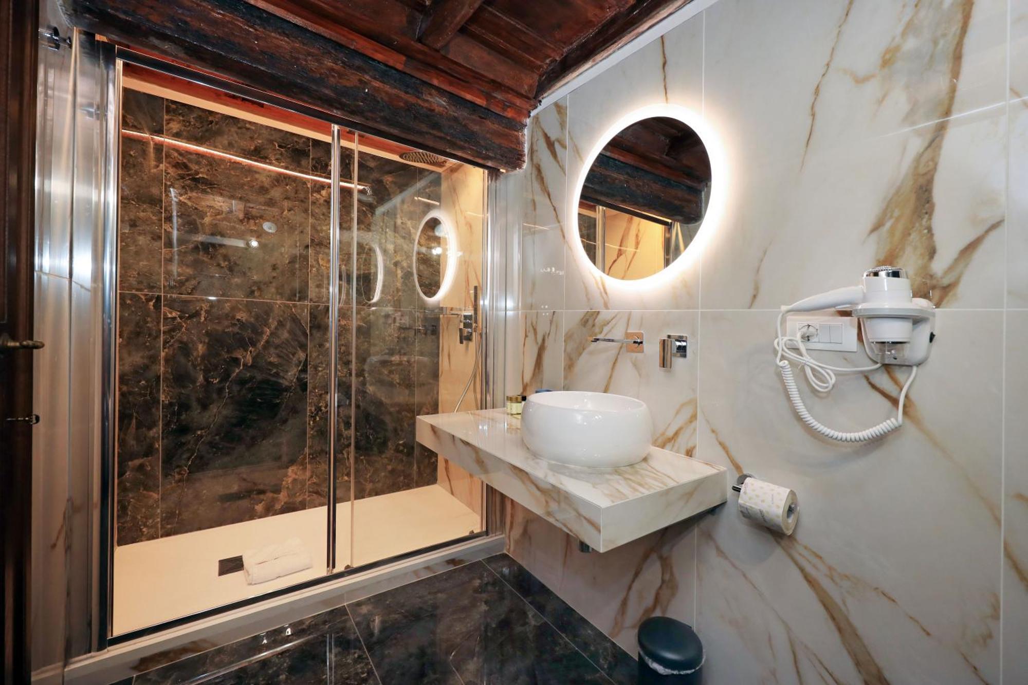Golden Pantheon Rooms Рим Екстер'єр фото